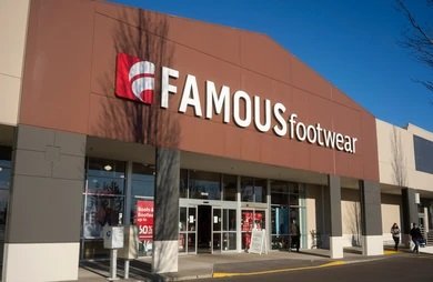 Famous footwear near me: A Shopper’s Paradise