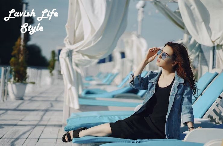 Lavish Life Style: Meaning, Examples, Benefits, Costs & How to Live Luxuriously